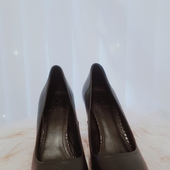 Authentic Brand New Leather Tory Burch black heels - Picture 5 of 6